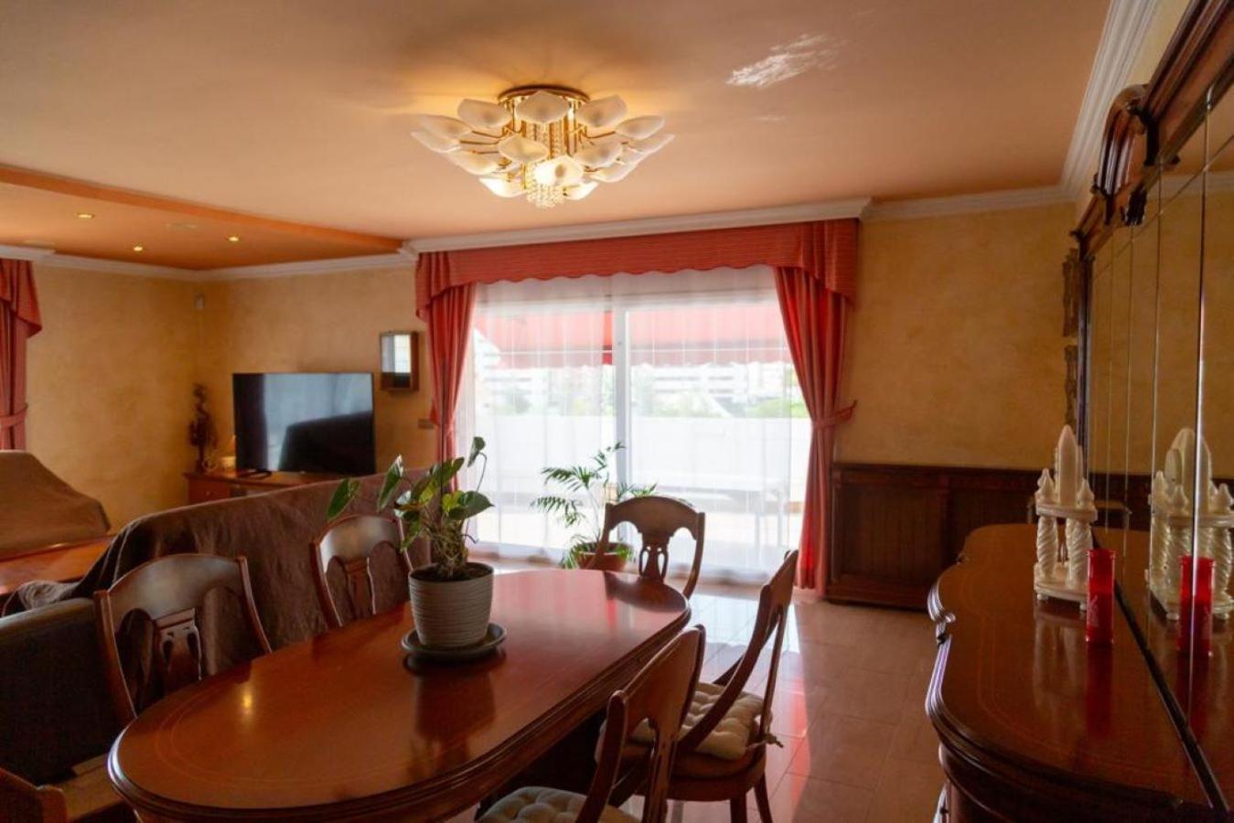 Villa Blended